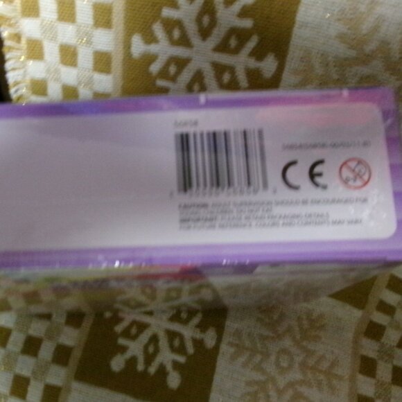 NWT Discontinued Shopkins Happy Places Hanging Out - Picture 7 of 7